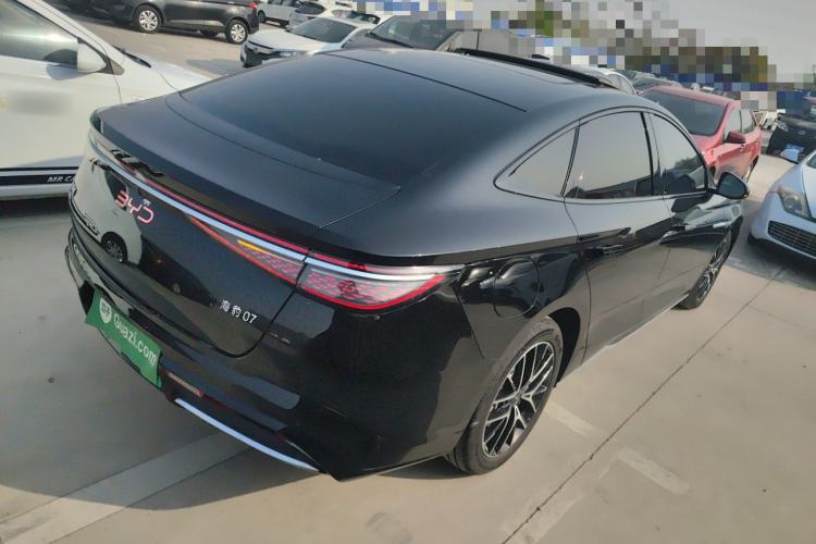 Used BYD Seal 07 DM-i 2025 DM-i 1.5L 125km Luxury Model Exterior 5
