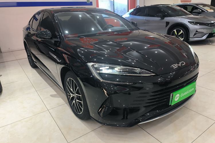 Used BYD Seal 07 DM-i 2025 DM-i 1.5L 125km Elite Model Front Right 45 Deg