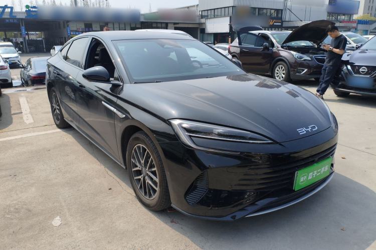 Used BYD Seal 07 DM-i 2025 DM-i 1.5L 70km Elite Model Front Right 45 Deg