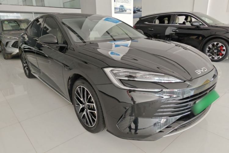 Used BYD Seal 07 DM-i 2025 Intelligent Driving Version DM-i 1.5L 125 km Luxury Edition Front Right 45 Deg