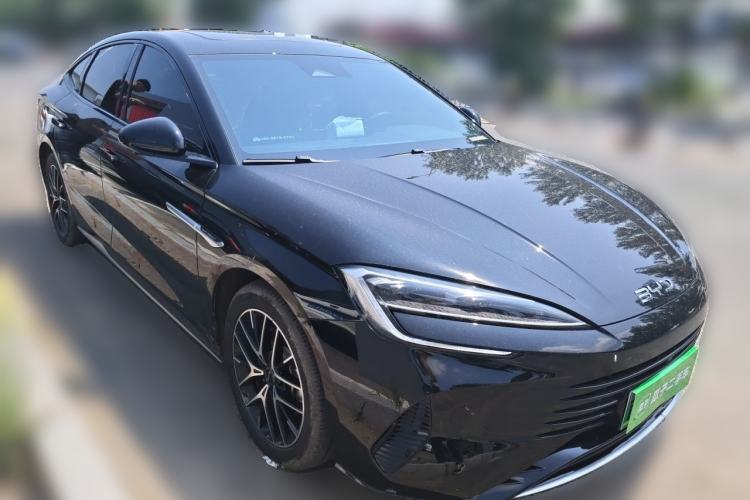 Used BYD Seal 07 DM-i 2025 DM-i 1.5L 125km Luxury Model Front Right 45 Deg