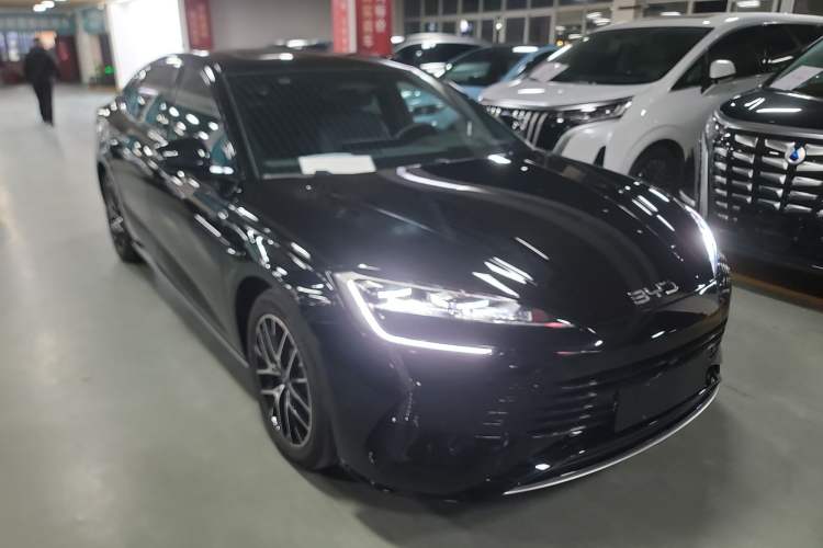Used BYD Seal 07 DM-i 2025 Intelligent Driving Version DM-i 1.5L 125 km Prestige Edition Front Right 45 Deg