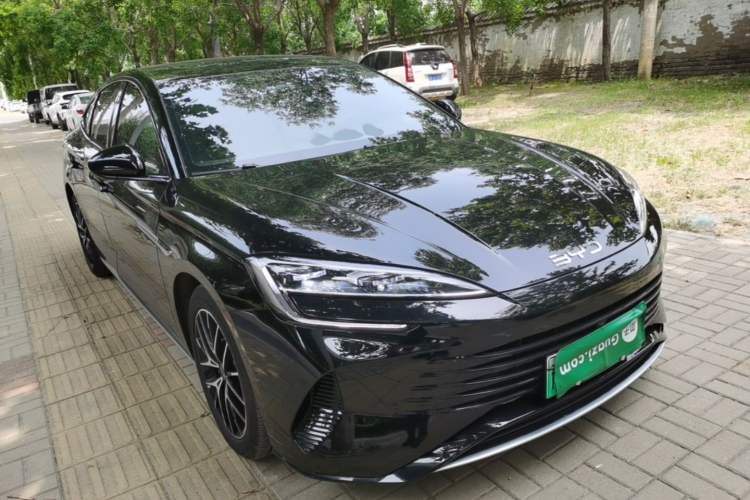 Used BYD Seal 07 DM-i 2025 DM-i 1.5L 125km Luxury Model Front Right 45 Deg