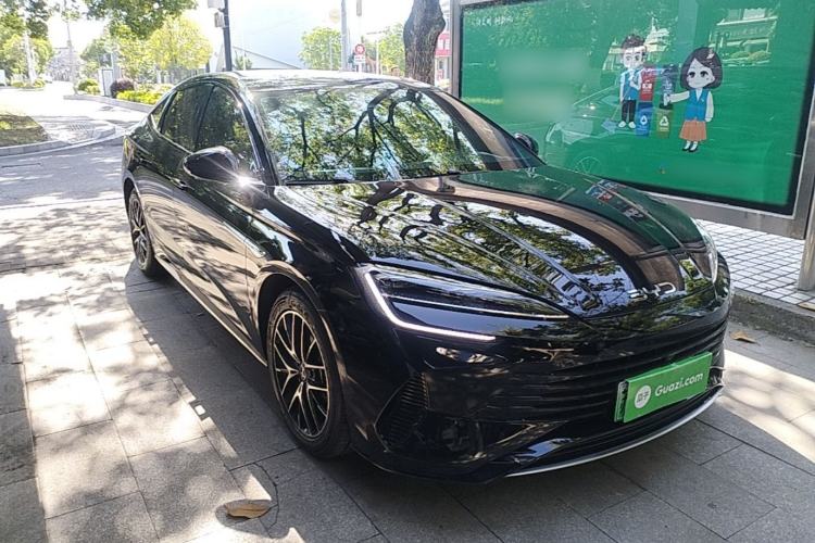Used BYD Seal 07 DM-i 2025 DM-i 1.5L 125km Luxury Model Front Right 45 Deg