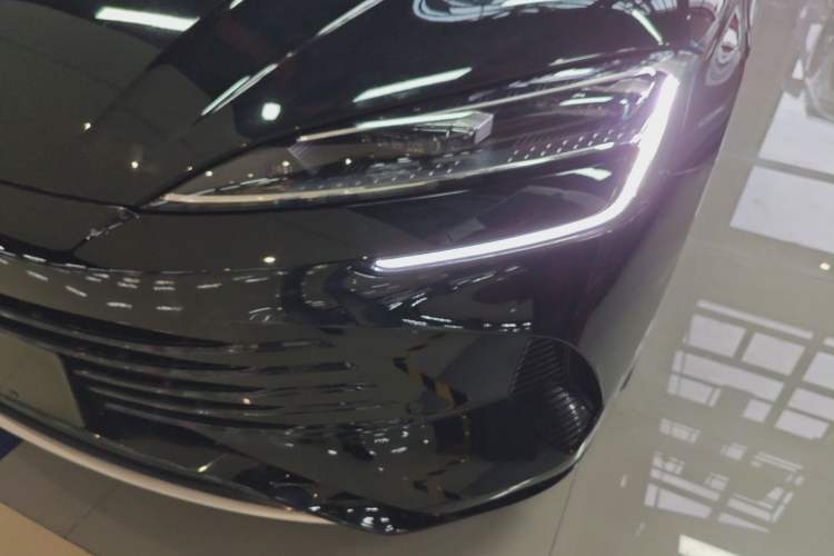 Used BYD Seal 07 DM-i 2025 DM-i 1.5L 125km Luxury Model Left Front Headlight