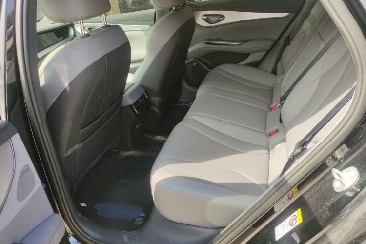 Used BYD Seal 07 DM-i 2025 DM-i 1.5L 125km Prestige Model Left Rear Seat