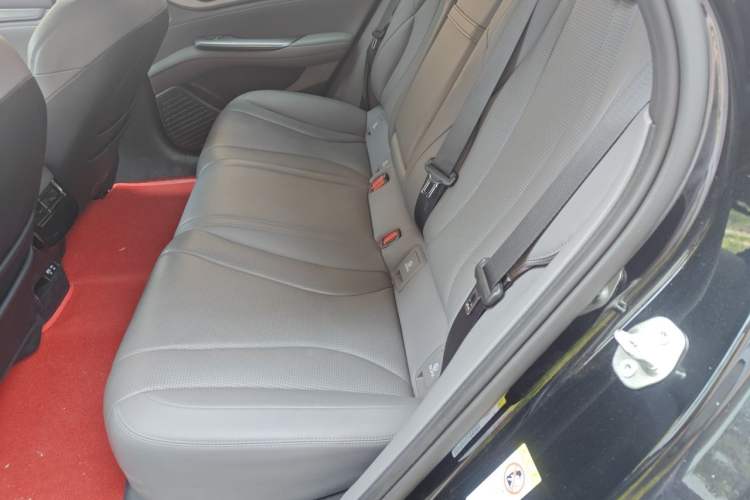 Used BYD Seal 07 DM-i 2025 Intelligent Driving Version DM-i 1.5L 125km Elite Edition Left Rear Seat