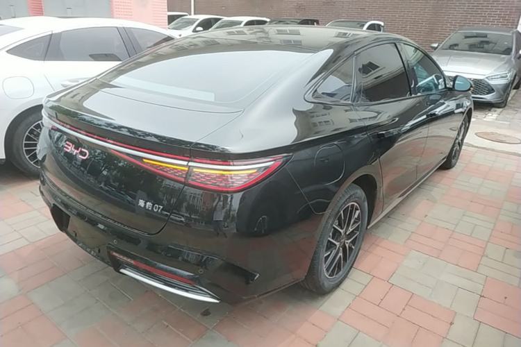 Used BYD Seal 07 DM-i 2025 DM-i 1.5L 70km Elite Model Rear Right 45 Deg