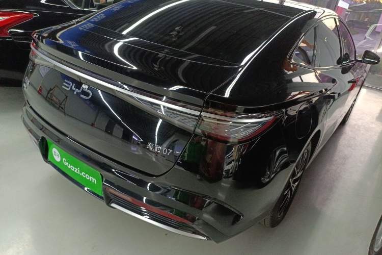 Used BYD Seal 07 DM-i 2025 DM-i 1.5L 125km Prestige Model Rear Right 45 Deg