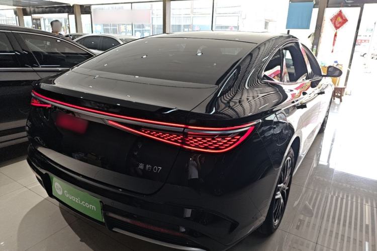 Used BYD Seal 07 DM-i 2025 DM-i 1.5L 125km Luxury Model Rear Right 45 Deg