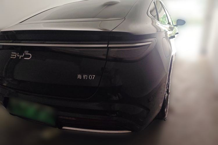 Used BYD Seal 07 DM-i 2025 DM-i 1.5L 125km Prestige Model Rear Right 45 Deg