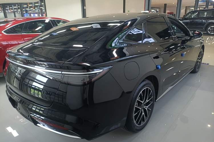 Used BYD Seal 07 DM-i 2025 DM-i 1.5L 125km Luxury Model Rear Right 45 Deg
