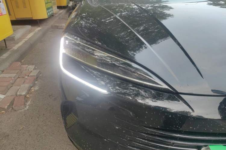 Used BYD Seal 07 DM-i 2025 DM-i 1.5L 125km Luxury Model Right Front Headlight