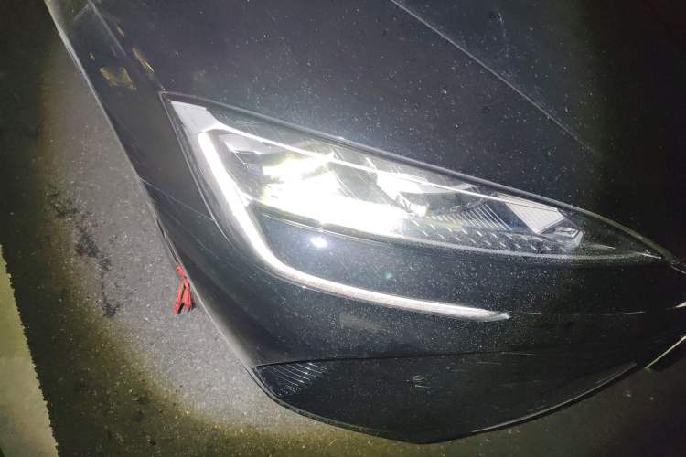 Used BYD Seal 07 DM-i 2025 DM-i 1.5L 125km Luxury Model Right Front Headlight
