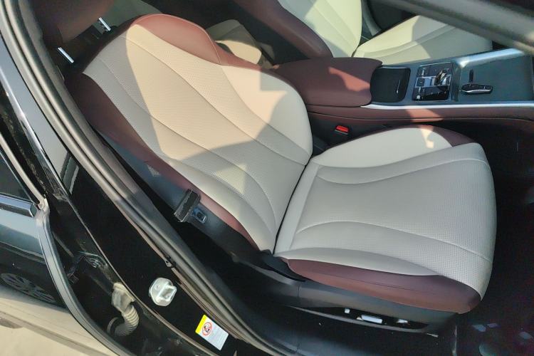 Used BYD Seal 07 DM-i 2025 DM-i 1.5L 125km Luxury Model Right Front Seat