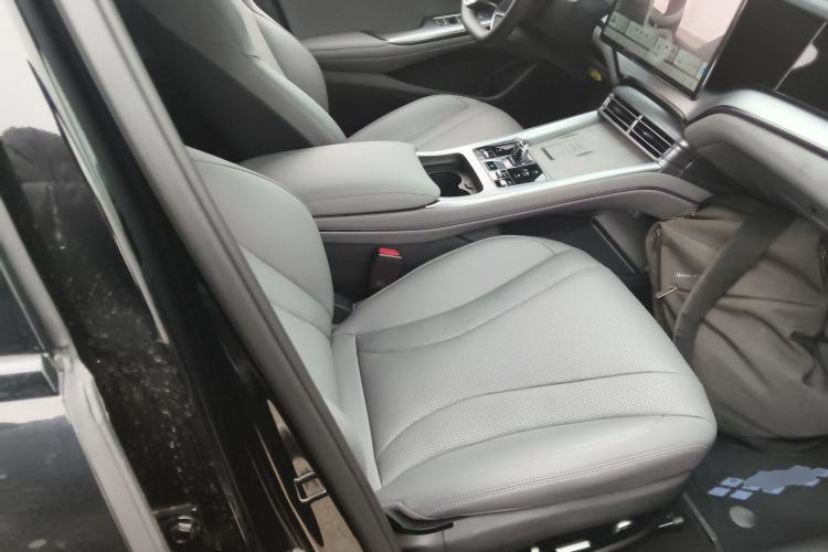 Used BYD Seal 07 DM-i 2025 DM-i 1.5L 125km Luxury Model Right Front Seat