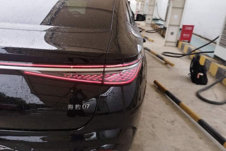 Used BYD Seal 07 DM-i 2025 DM-i 1.5L 125km Luxury Model Right Rear Taillight