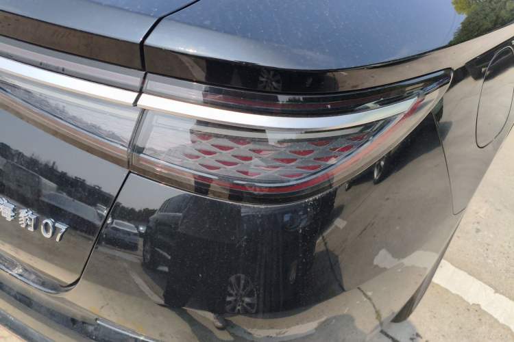 Used BYD Seal 07 DM-i 2025 DM-i 1.5L 70km Elite Model Right Rear Taillight