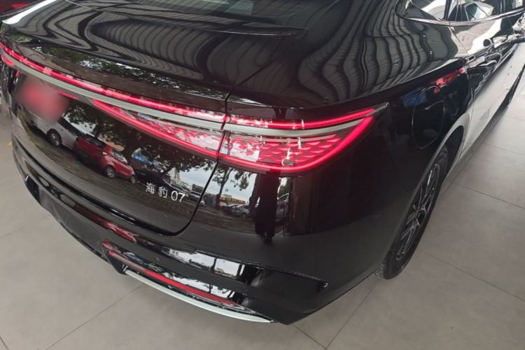 Used BYD Seal 07 DM-i 2025 DM-i 1.5L 70km Elite Model Right Rear Taillight