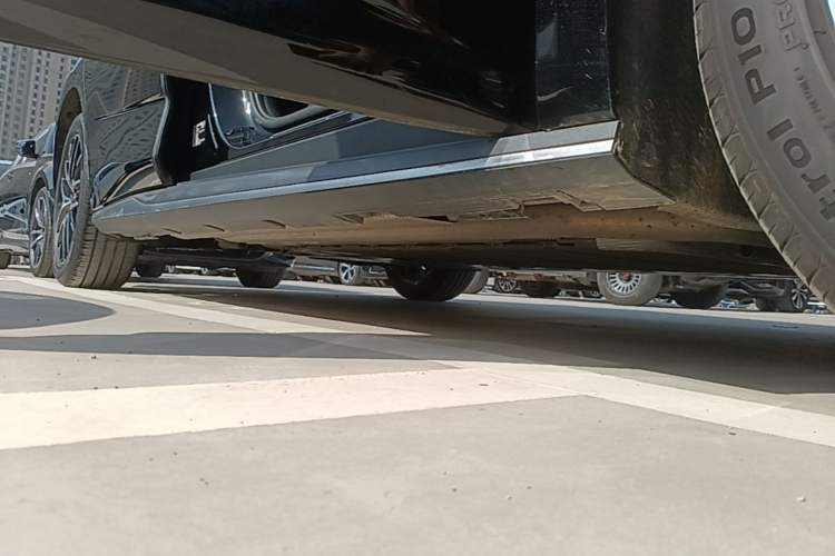 Used BYD Seal 07 DM-i 2025 DM-i 1.5L 125km Elite Model Right Side Sill