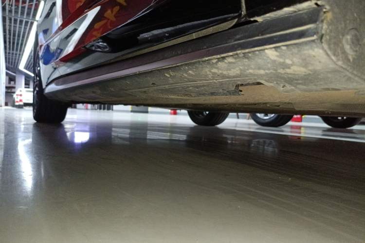 Used BYD Seal 07 DM-i 2025 DM-i 1.5L 125km Prestige Model Right Side Sill