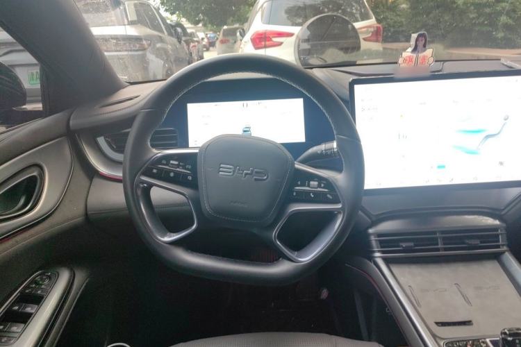 Used BYD Seal 07 DM-i 2025 DM-i 1.5L 125km Luxury Model Steering Wheel