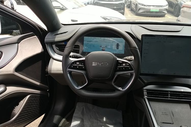 Used BYD Seal 07 DM-i 2025 DM-i 1.5L 125km Luxury Model Steering Wheel