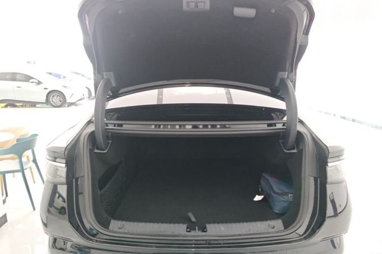 Used BYD Seal 07 DM-i 2025 Intelligent Driving Version DM-i 1.5L 125 km Luxury Edition Trunk