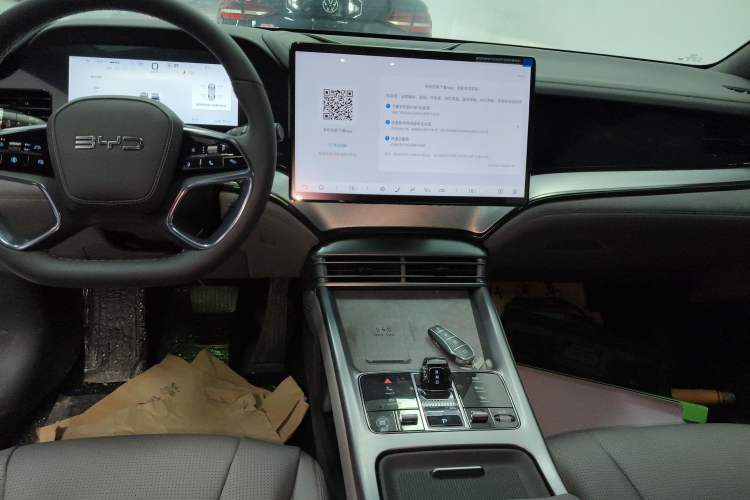 Used BYD Seal 07 DM-i 2025 DM-i 1.5L 125km Luxury Model Audio And AC Panel