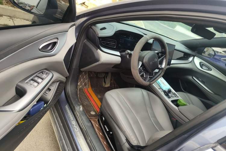 Used BYD Seal 07 DM-i 2025 DM-i 1.5L 125km Luxury Model Driver Seat
