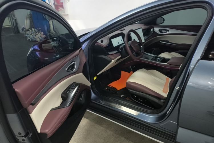 Used BYD Seal 07 DM-i 2025 DM-i 1.5L 125km Luxury Model Driver Seat