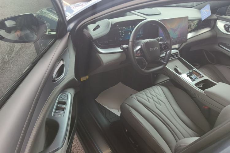 Used BYD Seal 07 DM-i 2025 DM-i 1.5T 125km Flagship Model Driver Seat