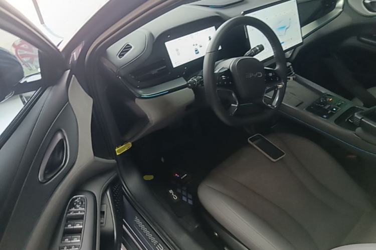 Used BYD Seal 07 DM-i 2025 DM-i 1.5L 125km Luxury Model Driver Seat