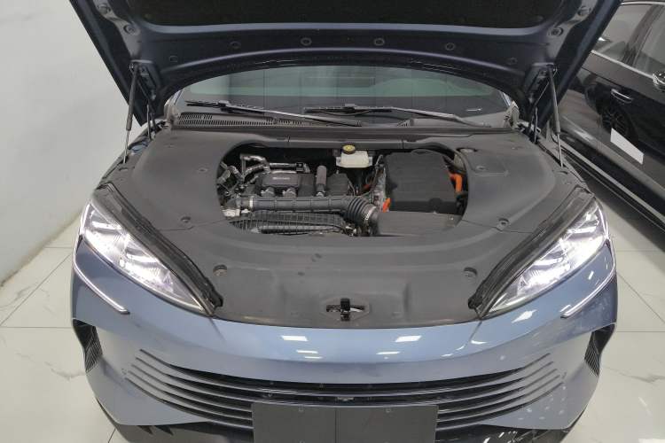 Used BYD Seal 07 DM-i 2025 DM-i 1.5L 125km Luxury Model Engine Bay