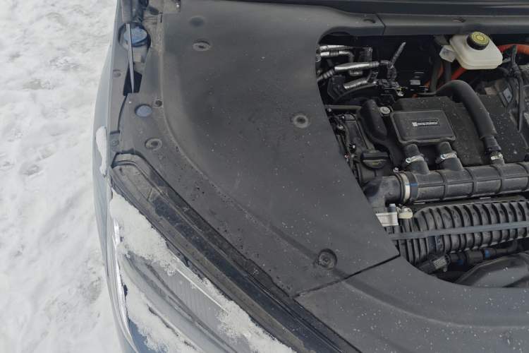 Used BYD Seal 07 DM-i 2025 DM-i 1.5L 125km Luxury Model Engine Bay Right