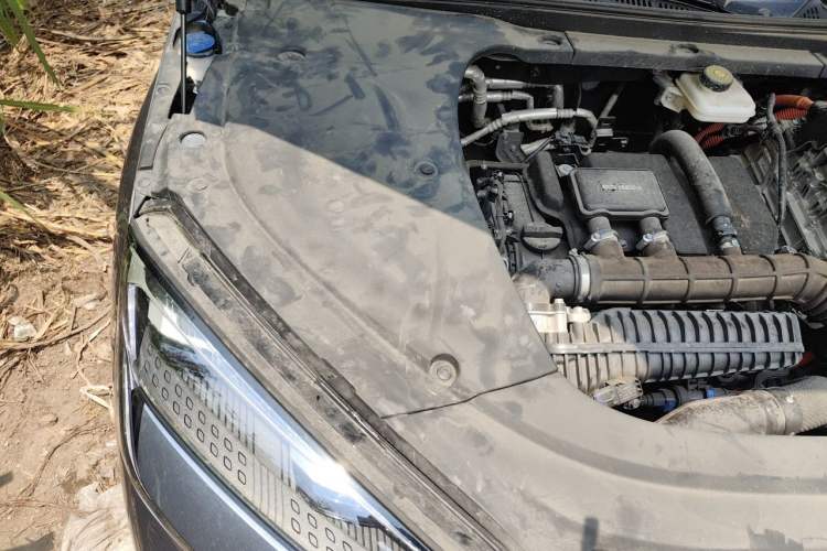 Used BYD Seal 07 DM-i 2025 DM-i 1.5L 125km Prestige Model Engine Bay Right