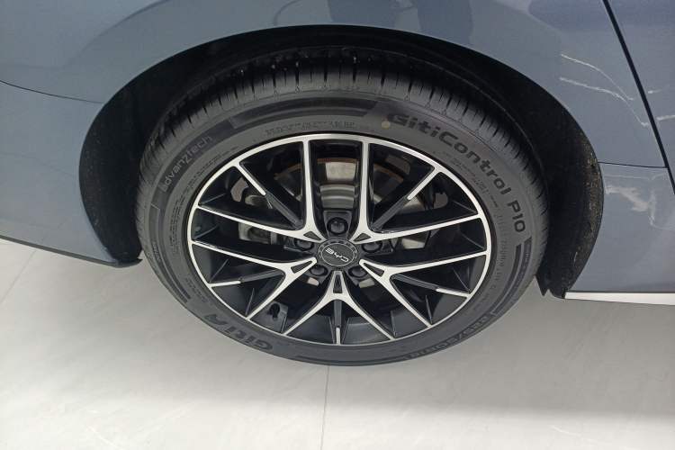 Used BYD Seal 07 DM-i 2025 Intelligent Driving Version DM-i 1.5L 125 km Prestige Edition Exterior 3