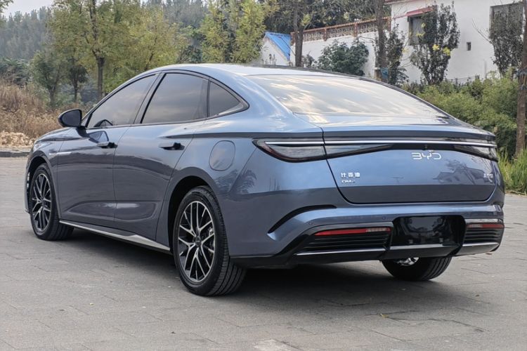 Used BYD Seal 07 DM-i 2025 DM-i 1.5L 125km Luxury Model Exterior 4