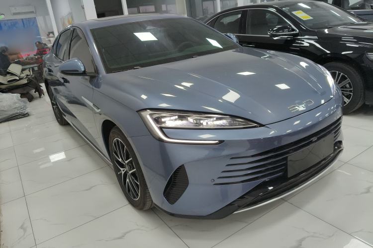 Used BYD Seal 07 DM-i 2025 DM-i 1.5L 125km Luxury Model Front Right 45 Deg