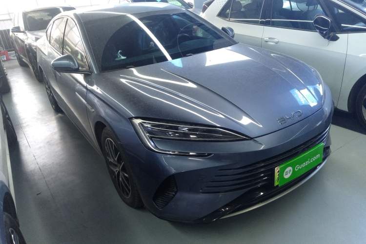 Used BYD Seal 07 DM-i 2025 DM-i 1.5L 125km Elite Model Front Right 45 Deg