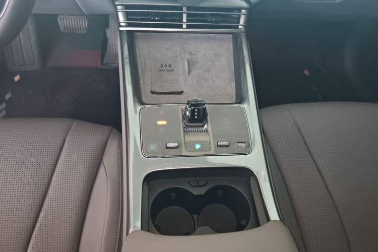 Used BYD Seal 07 DM-i 2025 DM-i 1.5L 125km Prestige Model Gear Lever