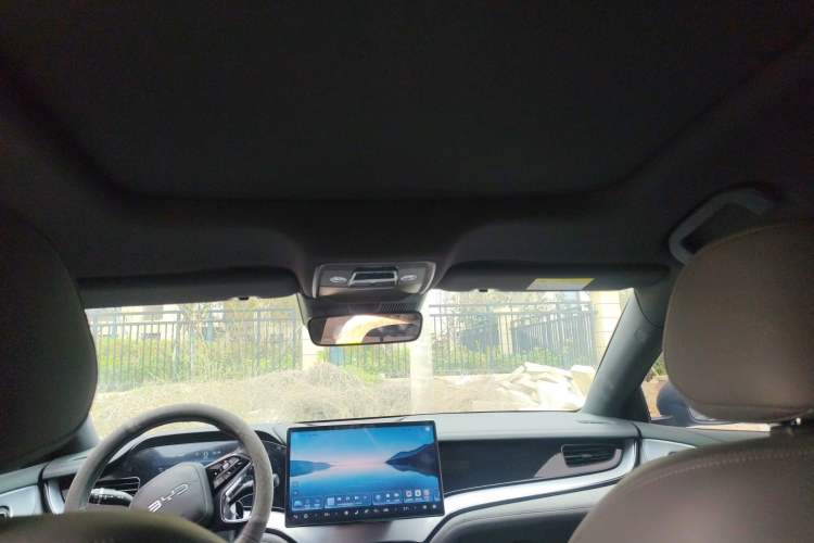 Used BYD Seal 07 DM-i 2025 DM-i 1.5L 125km Luxury Model Headliner
