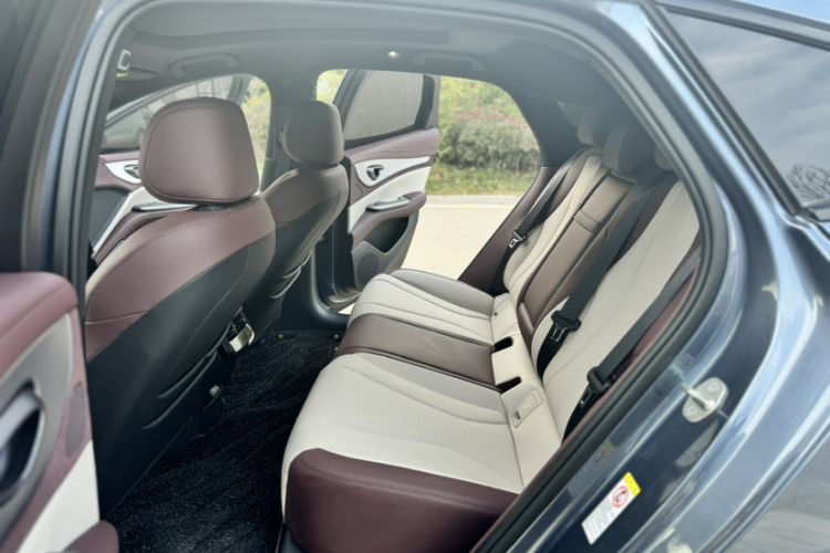 Used BYD Seal 07 DM-i 2025 DM-i 1.5L 125km Luxury Model Interior 1