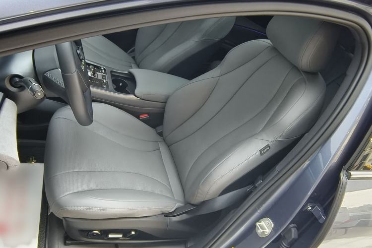 Used BYD Seal 07 DM-i 2025 DM-i 1.5L 125km Luxury Model Interior 14