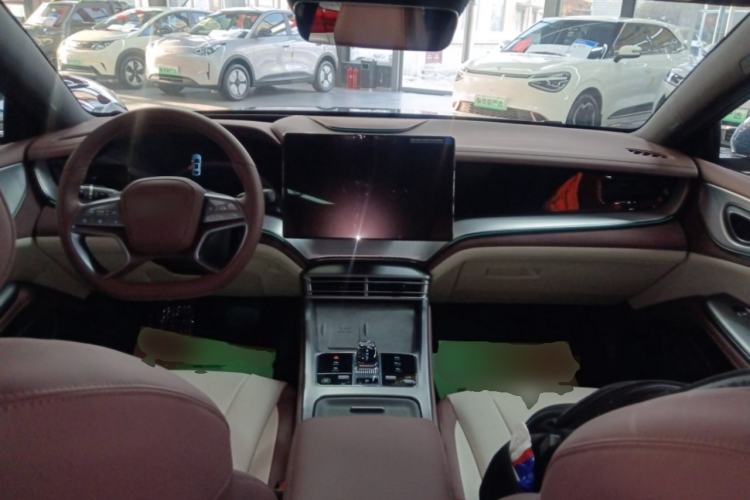 Used BYD Seal 07 DM-i 2025 Intelligent Driving Version DM-i 1.5L 125 km Prestige Edition Interior 2