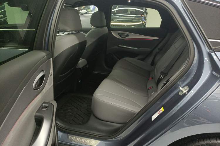 Used BYD Seal 07 DM-i 2025 Intelligent Driving Version DM-i 1.5L 125 km Prestige Edition Interior 4