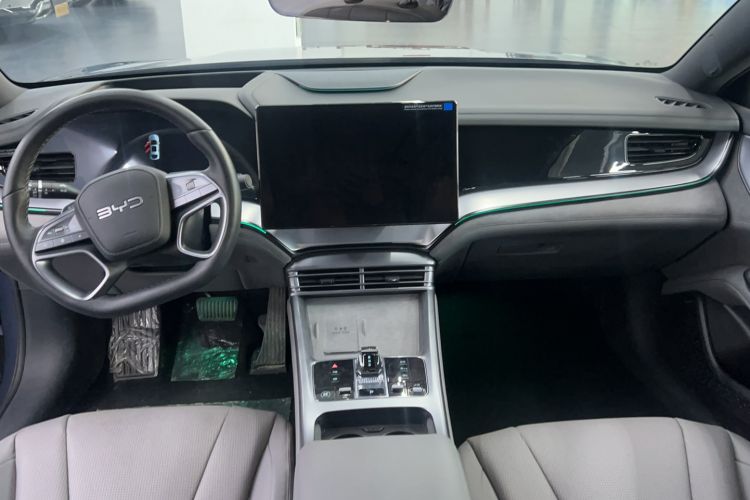 Used BYD Seal 07 DM-i 2025 Intelligent Driving Version DM-i 1.5L 125 km Prestige Edition Interior 4