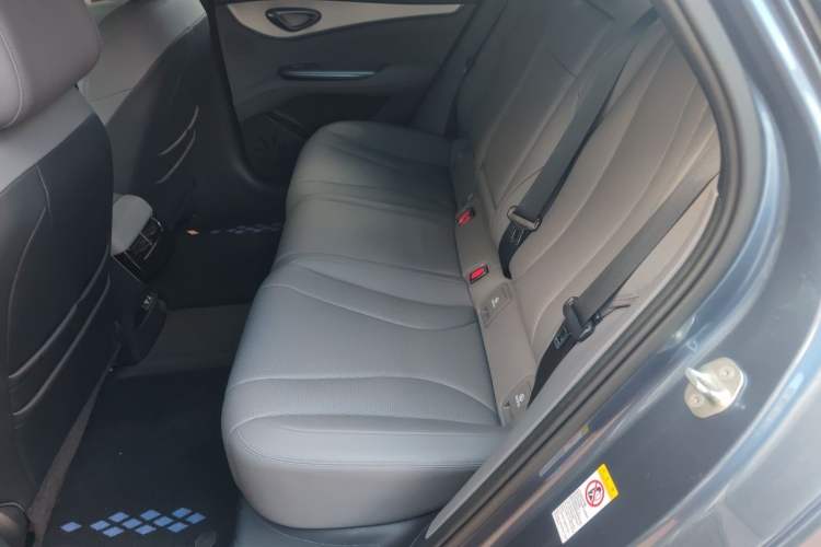 Used BYD Seal 07 DM-i 2025 Intelligent Driving Version DM-i 1.5L 125km Elite Edition Interior 4