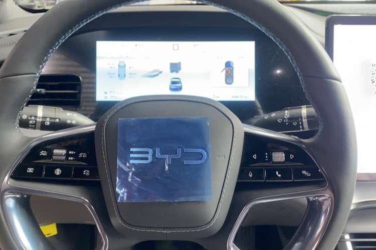 Used BYD Seal 07 DM-i 2025 DM-i 1.5T 125km Flagship Model Interior 6