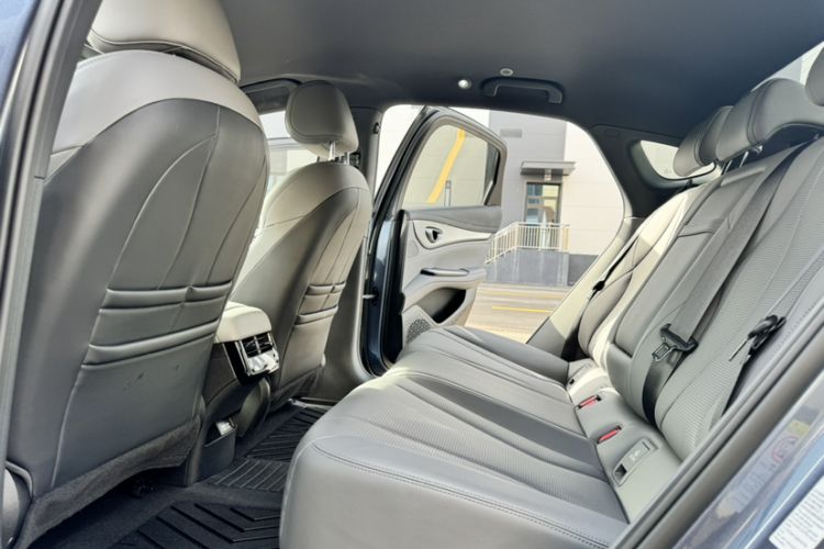Used BYD Seal 07 DM-i 2025 DM-i 1.5L 125km Elite Model Interior 7